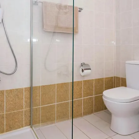 Apartment Sofia 700m Away From The Paralimni