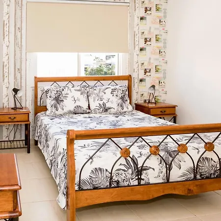 Apartment Sofia 700m Away From The Paralimni