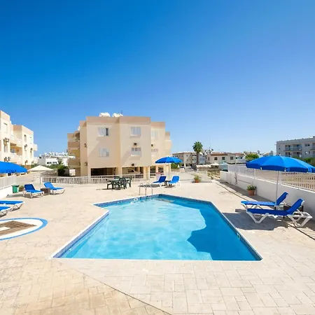 Sofia 700m Away From The Apartment *